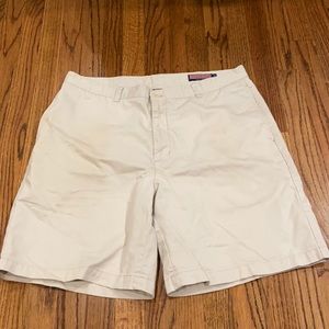 Vineyard vines shorts